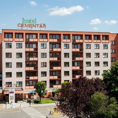 Hotel Cementar Hranice  Ngoại thất bức ảnh