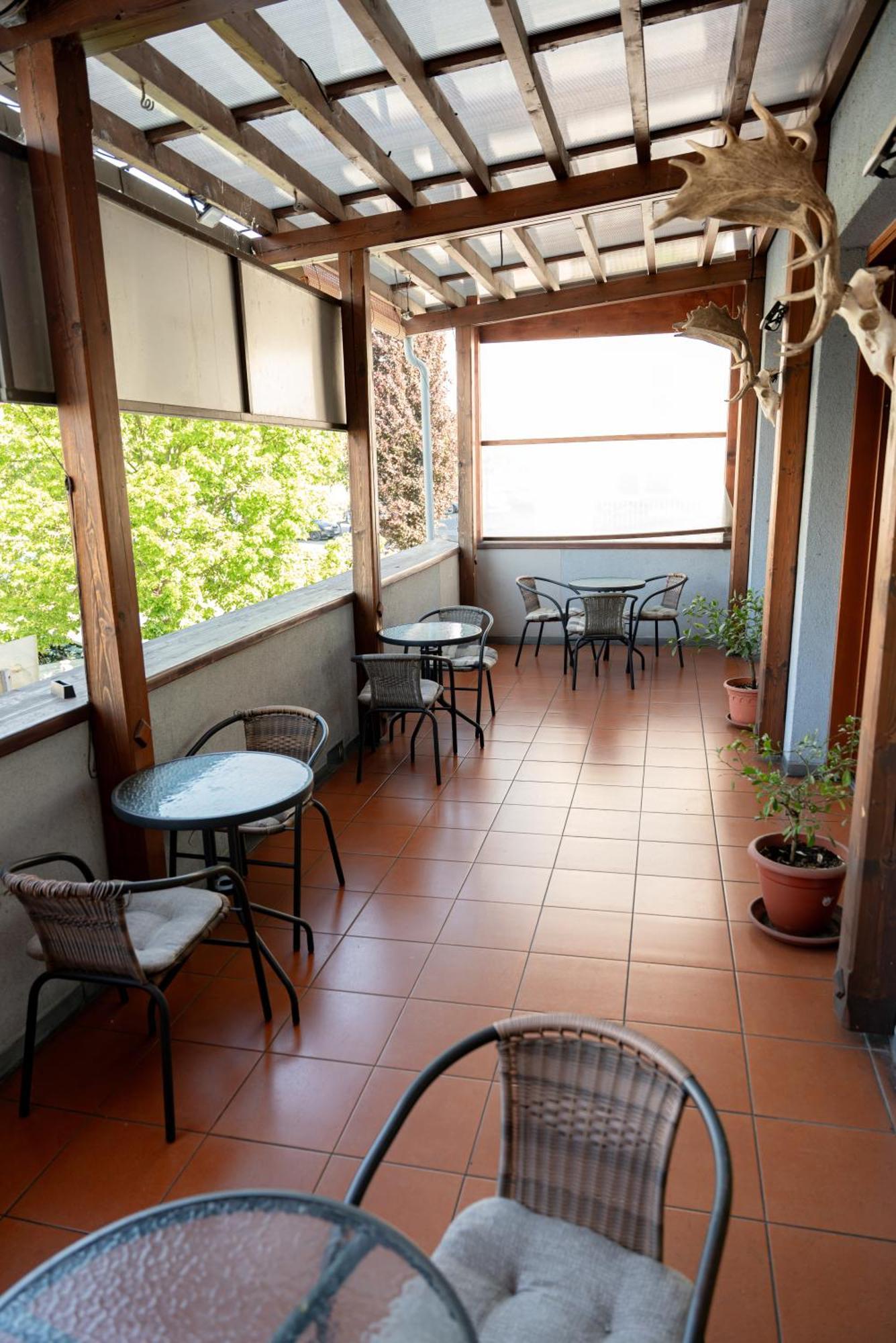 Hotel Cementar Hranice  Ngoại thất bức ảnh
